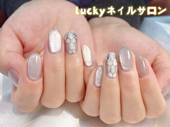 ラッキー(Lucky)/タツデザインネイル
