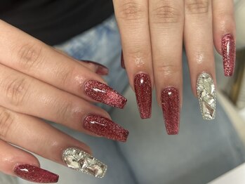 ウェリナ(welina)の写真/【キラキラ・マグネット・ワンホンなど幅広いDesignで映える指先に!】チップ/長さだし/韓国/ワンホンネイル