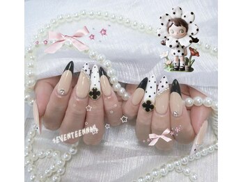 セブンティーン 新宿店(SEVENTEEN)