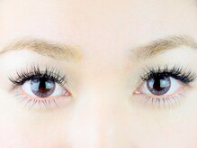 まつ毛エクステ専門サロン マドモア 加古川店/目元の印象が変われば女子力UP！