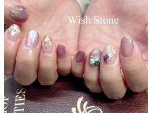 美ルーチェの雰囲気（大人上品ネイル×天然石Wish Stone）