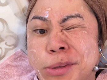 Eclat beaute高岡店の写真/【芸能人】もハマる程の小顔効果!表情筋の《赤筋》へダイレクトにアプローチして引き締めフェイスに★