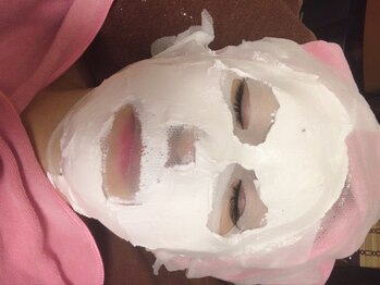 アーゲル/石膏パックでしっとり美肌へ!