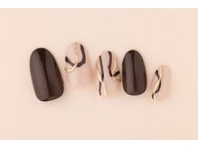 エムスラッシュ フィール 東戸塚店(M.SLASH)/シックなニュアンスネイル