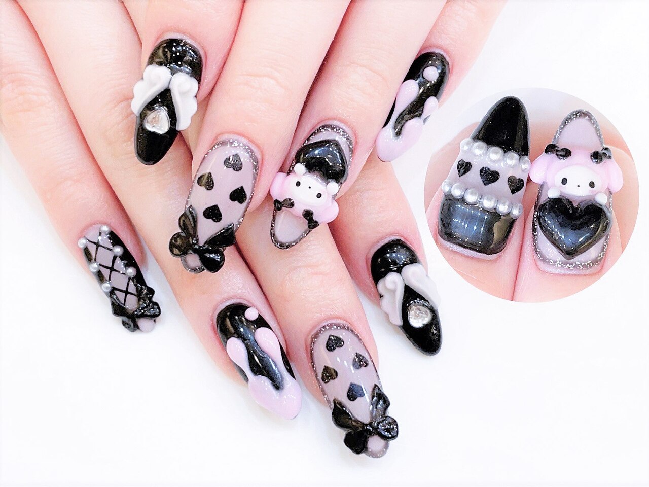 2026年冬トレンド】ブラック ハート ハンドのネイルデザイン集｜人気順