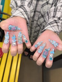 【スカルプ】水色パーツネイル