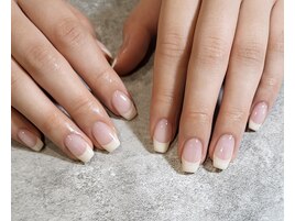 フレンチネイル