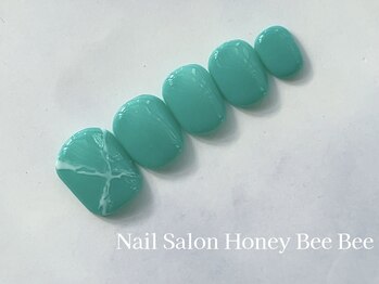 ハニービービー(Honey Bee Bee)/大人大理石ネイル