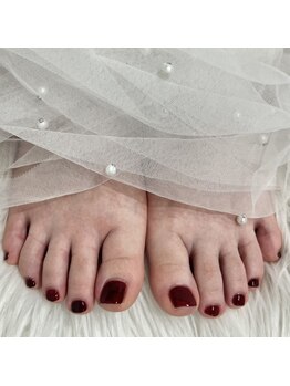 リッカヴァラ(Lycka VALLA)/フットネイル/赤ネイル/シンプル