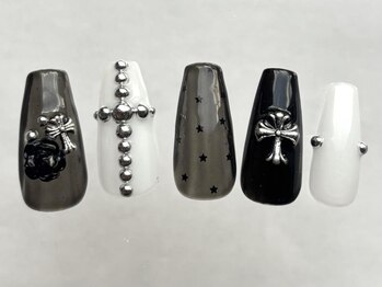 ブラックy2k10480円