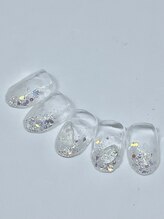 ネイルハウス安气子 新丸ビル店/ラメグラ／シンプル