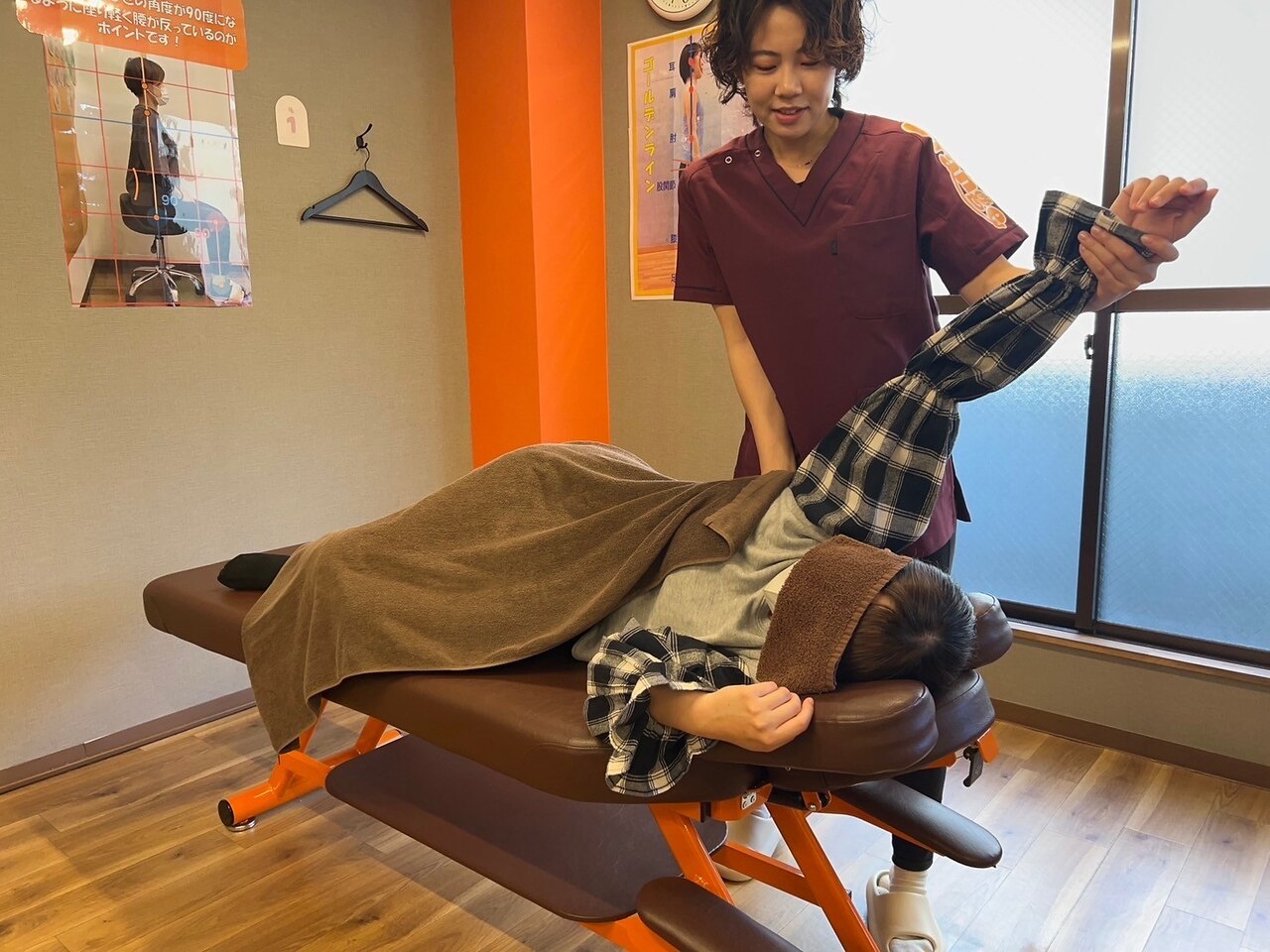 【迷ったらこちら！当院NO.1！】肩こり腰痛の方！初回限定2000円