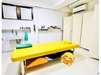 井土ヶ谷整体 浸透/幸せの黄色いベット13