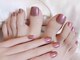 ネイルサロン ジェイ(Nail Salon J)の写真/《露出が増える季節はフットネイルも怠らない☆》豊富なカラーとパーツで足元を華やかに彩ります♪