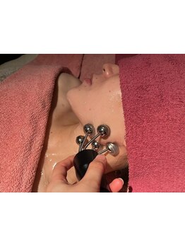 ホウレイ線・たるみ改善！予防ケア