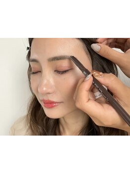アイブロウメニューがあるサロン
