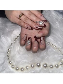 ラミル(Ramil)/ジェル持ち込みネイル