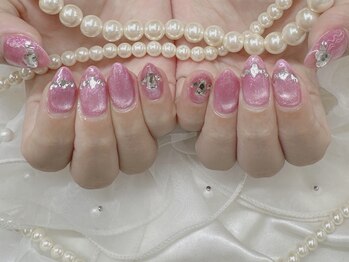 ハニービービー(Honey Bee Bee)/マグネットビジューネイル