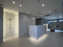 ミトノウ(MITONOU)の雰囲気(院内は白とグレーを基調とした高級感と清潔感溢れる空間◎)