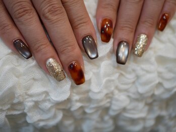 リラ(Rila)/フィルイン/ネイル