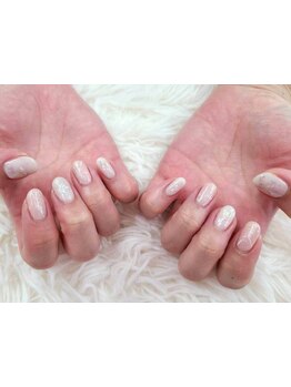 シンプル系（オフィス・日常）が得意