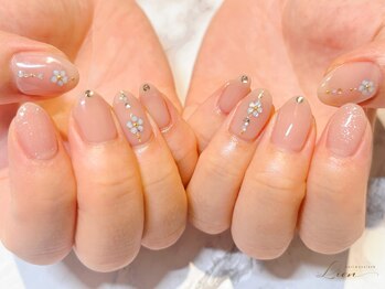 リアン(Lien)の写真/【大人女性に人気】上品で日常に馴染むシンプルネイル♪同時施術はお電話予約◎