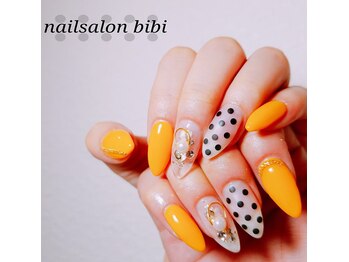 ネイルサロン ビビ(bibi)/カラシ色ネイル