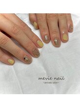 サロン バイ デイジー(SALON by DAISY)/