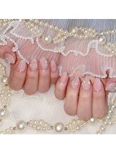 アイカ(Aika)/チークオーロラ薔薇ネイル