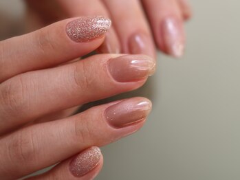 グレースネイルファクトリー(grace'nail factory)の写真/【育爪ケア特化サロン】健康な爪へ導き褒められ手先へ★深爪/巻き爪のお悩み解決◎