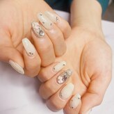 ヴェリアス(VARIOUS)