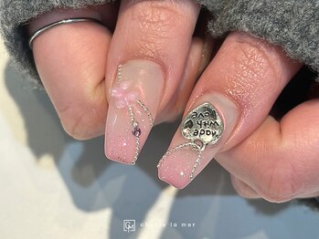 シェリーラメール 新宿店(cherie la mer)の写真/華やかデザインで差をつけて自慢の美爪に☆【スカルプシンプル¥12000/やり放題¥17000】イベント事にも♪