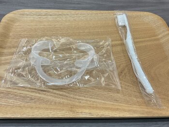 ダンブランシュサンダ(dents Blanches SANDA)/三田市で手ぶらホワイトニング!