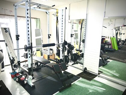 クヴェル(Kvell)の写真