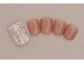 6000円　フットネイル