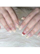 リッシュ トロワ(RICHE trois)/ガーリーキルティングネイル