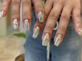 シー(She)/シルバー凹凸デザイン