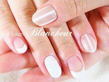 ネイルサロン ブランシュール(Nail Salon Blancheur)/【パールドット＆ストライプ】