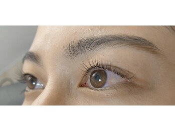 セレーナ(Selena)/パリジェンヌラッシュリフト