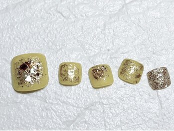 デザインフット6000円