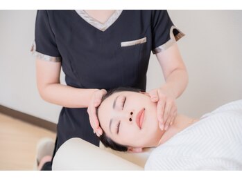理想の小顔 福島店の写真/速効性を求める方に人気沸騰中!!研究重ねた熟練の独自の手技で改善!!色々試して挫折した方に必見です。