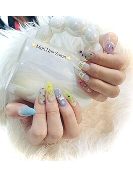 モリ(MORI)/フリーデザイイン持ち込み写真