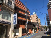 シーバイアリエス/８．茶色いレンガ風の建物