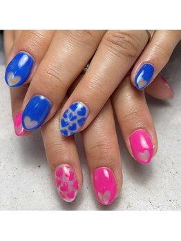ヘアーアンドネイル ルシア(Hair&Nail Lucia)/ハートのオーロラネイル