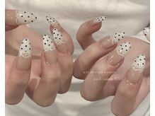 エル(Elle.)/ドットネイル フレンチネイル