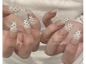 エル(Elle.)/ドットネイル フレンチネイル
