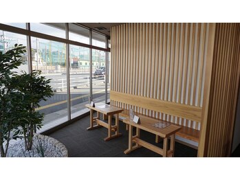 ムー 福岡和白店(MUU)