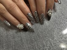 ルート(ROUTE)/ヒョウ柄ネイル