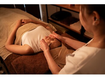 ミラクル(Miracle)/小顔Vラインフェイシャル-3