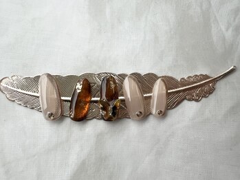 ラウレアルア(Laure’a lua)/べっ甲 バタフライパーツ